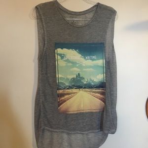 Grey tank